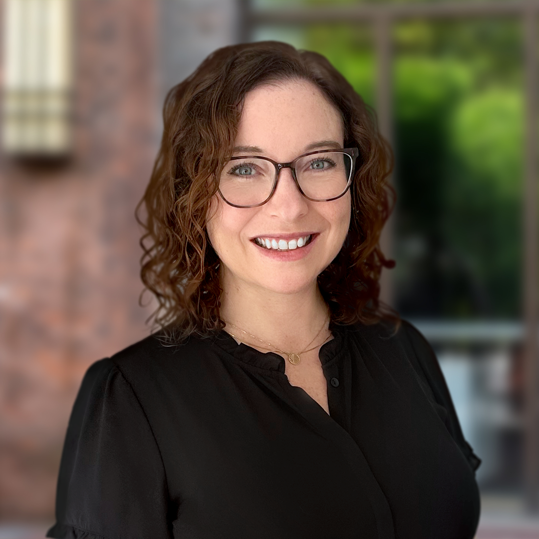 headshot of Christine Guarino