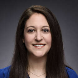 headshot of dana lewinter